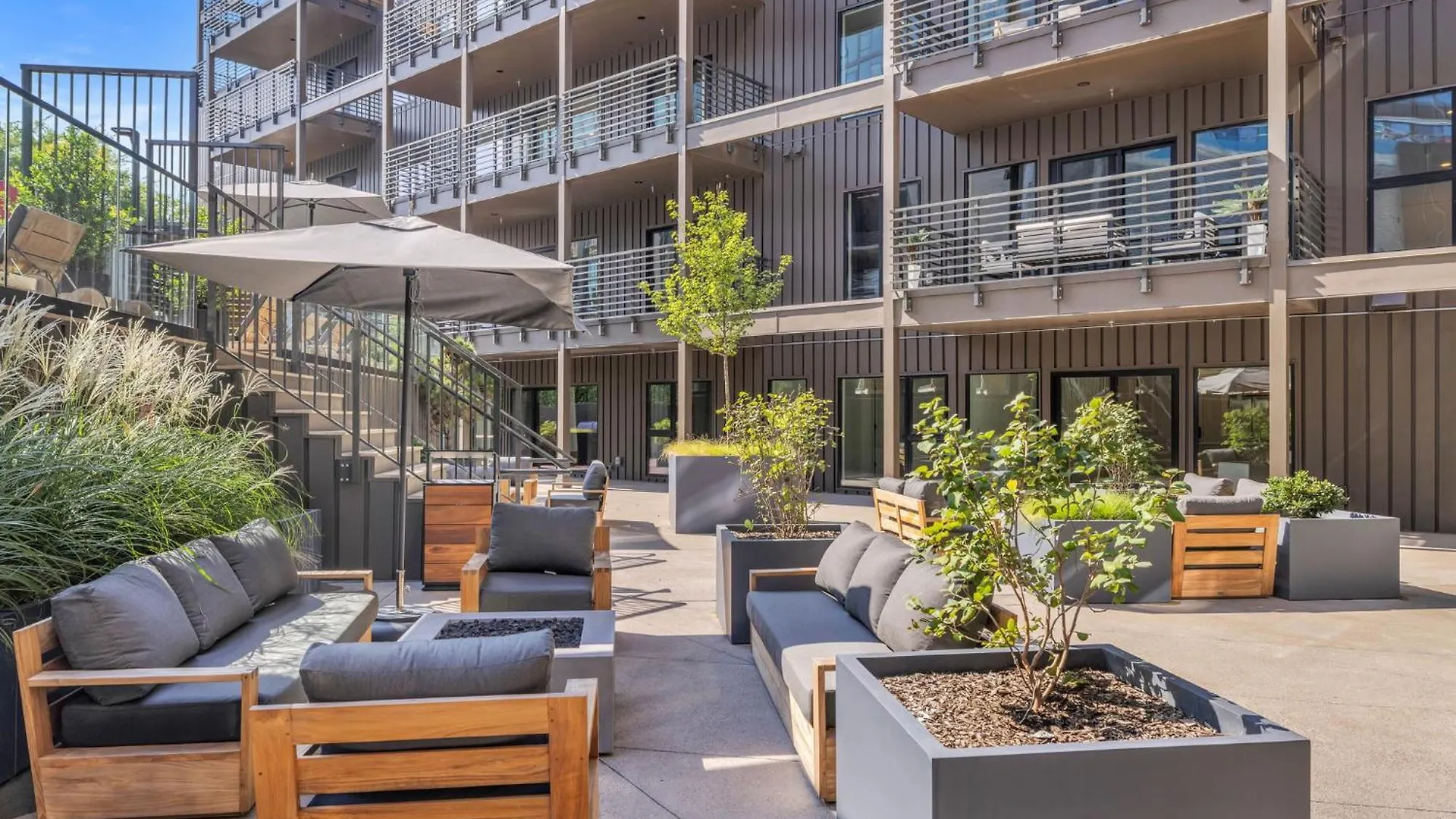 Honky Tonk Hideaway, Walk To Broadway, Pool, Gym And Parking Villa Nashville 0*,